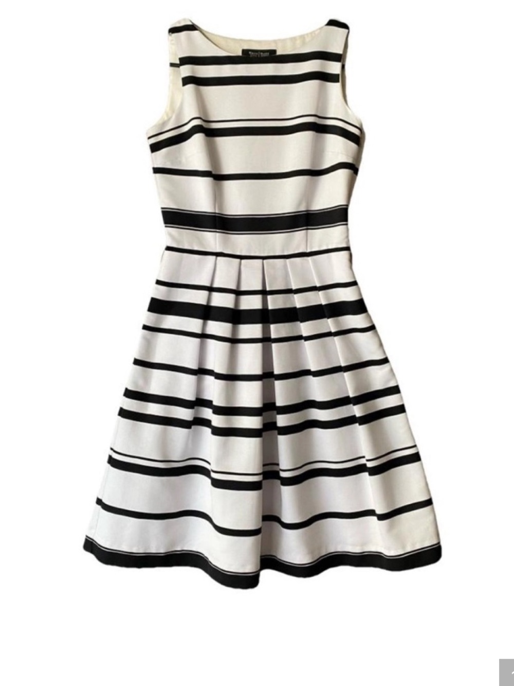White House Black Market Black & White Striped Sleeveless Fit-and-Flare Dress